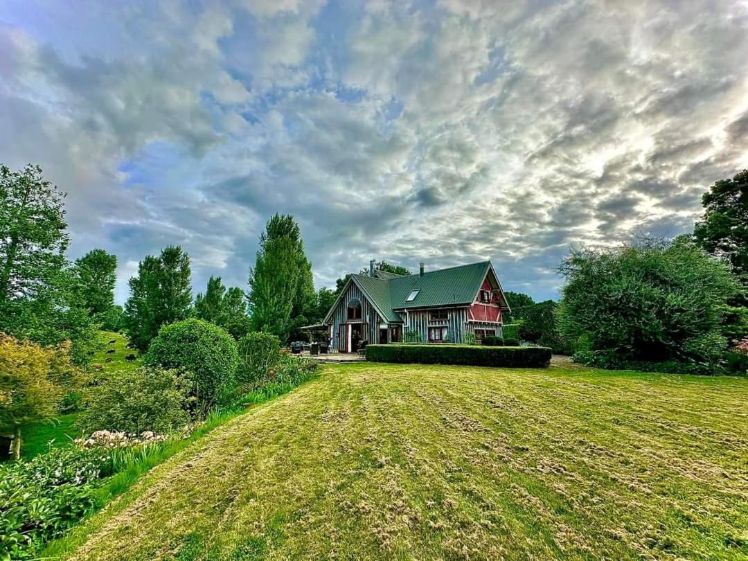 Bed and Breakfast Streamside Country Manor à Walton Extérieur photo